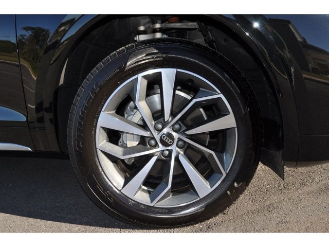 2024 Audi Q5 S line Premium