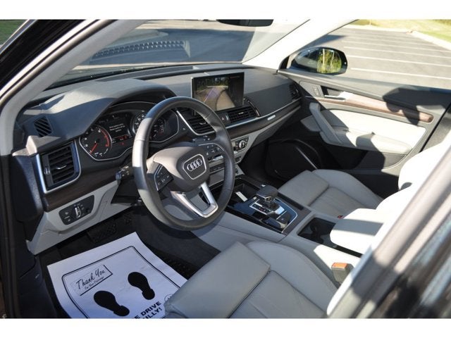 2024 Audi Q5 S line Premium