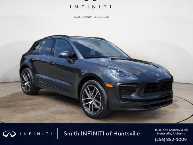 2025 Porsche Macan T