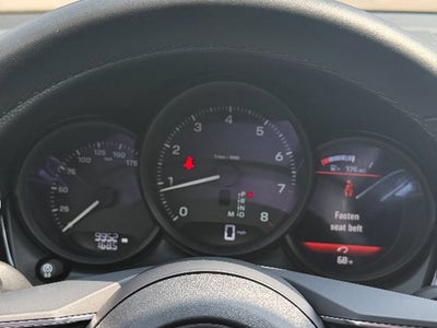 2025 Porsche Macan T