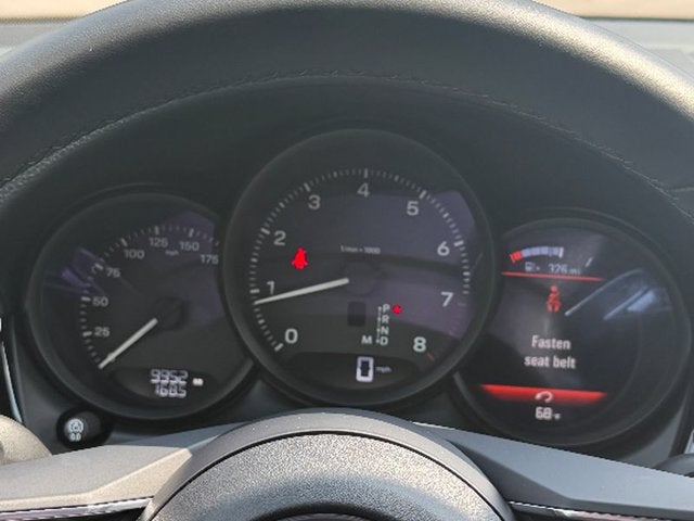 2025 Porsche Macan T