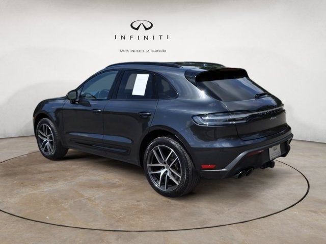 2025 Porsche Macan T
