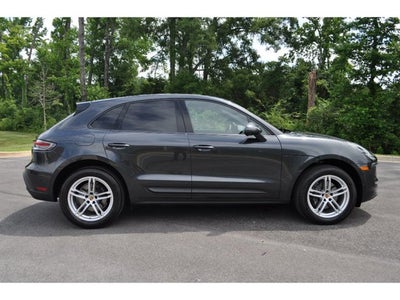 2023 Porsche Macan Base